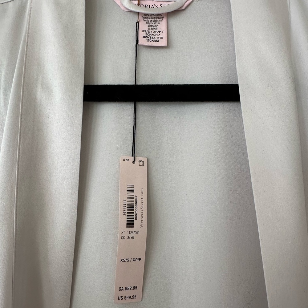 Victoria Secret | Satin Robe - Picture 2 of 2